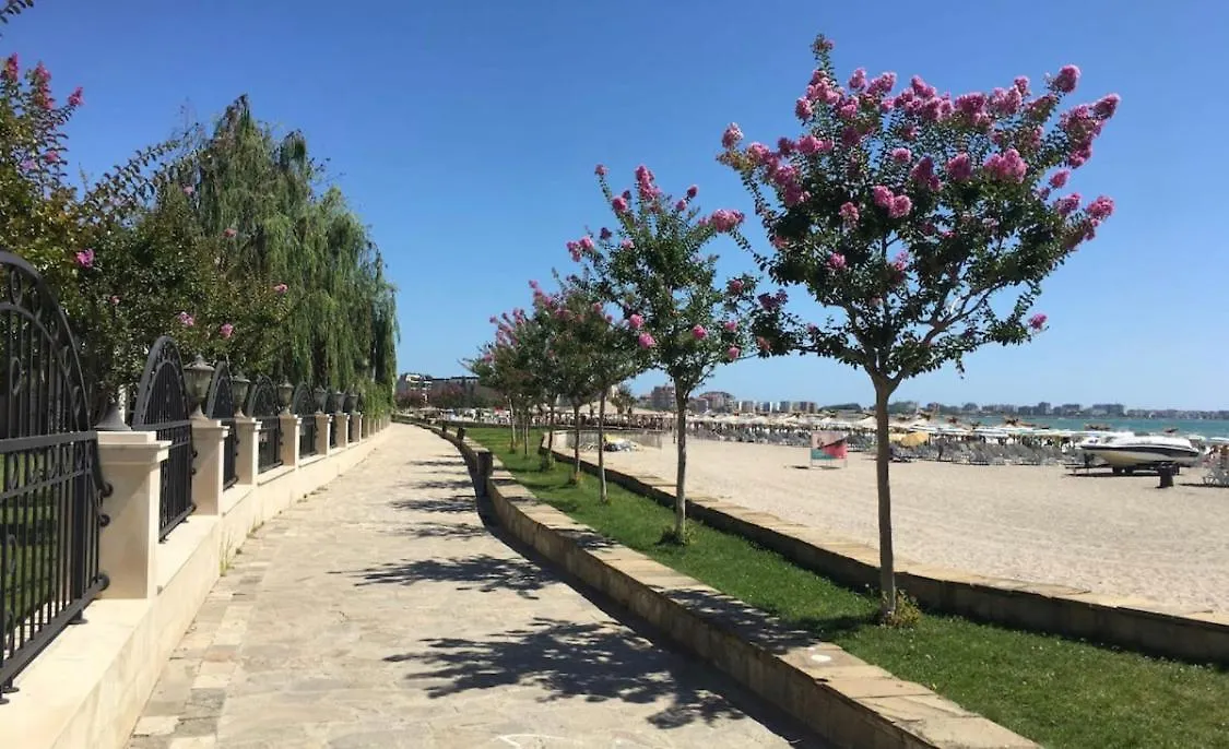 Sunset Resort Apartment Aluna Pomorie